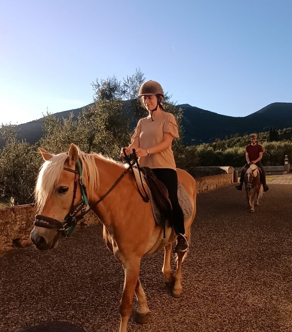 Giornata Country - pasti sul fuoco, ranch di campagna ed escursioni a cavallo